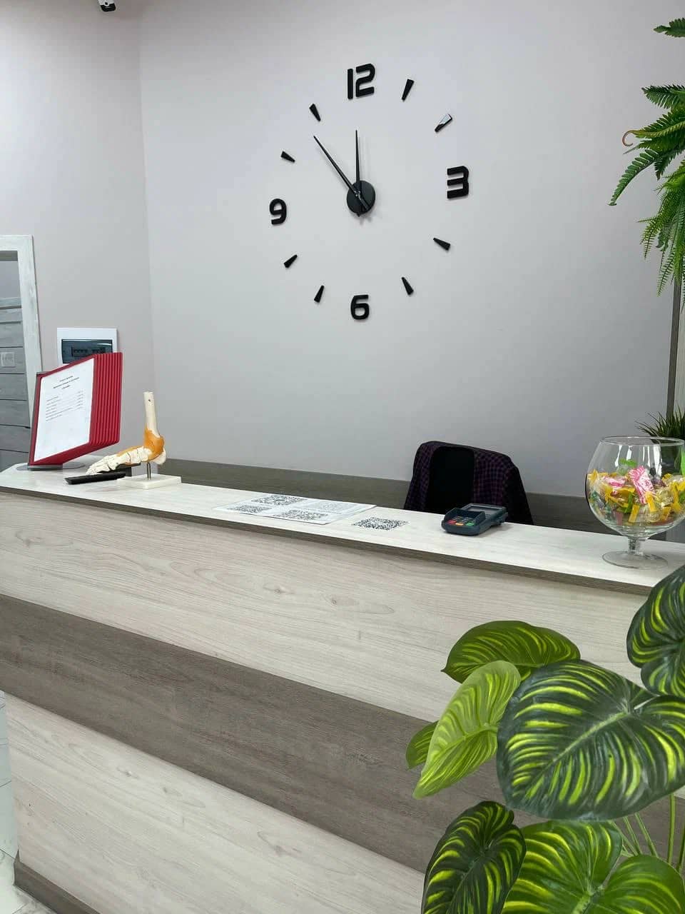 Место администратора на входе